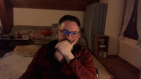 supersquirrel81 online show from October 28, 5:15 pm