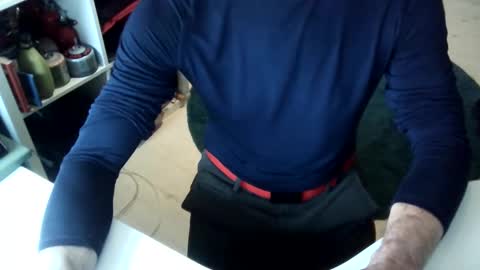 svena online show from December 6, 9:54 am