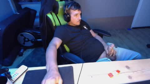 swaicy1990 online show from September 30, 10:35 pm