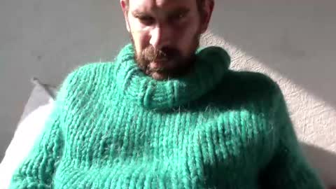 sweaterboy666 online show from February 12, 11:07 am