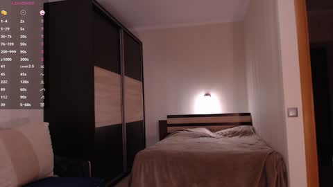 Alex online show from December 21, 8:54 pm