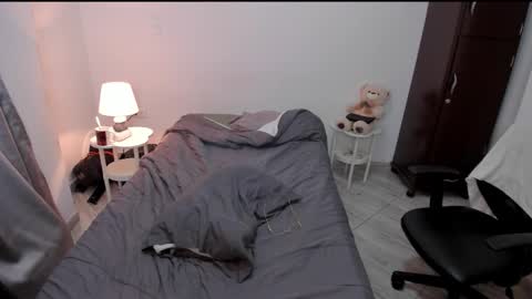 Lian online show from March 16, 3:46 am