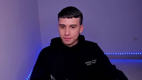 Lian online show from January 4, 8:16 pm