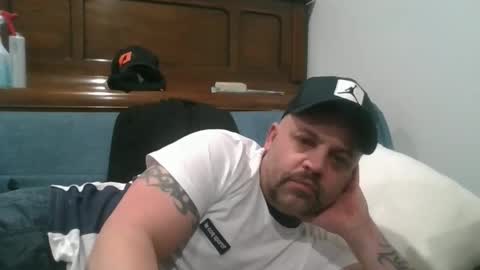 sxylegsturnmeon online show from October 4, 8:35 pm