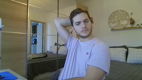 syl092 online show from January 7, 9:36 am