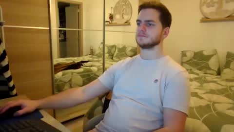 syl092 online show from January 21, 6:33 pm