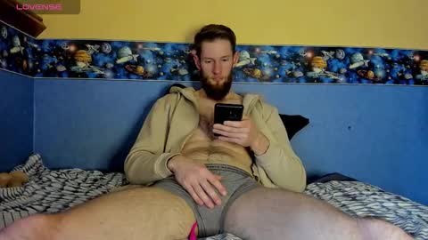 sylarfit9 online show from February 21, 2:29 pm