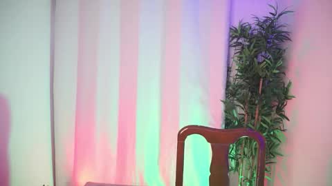 t0ny_wylie online show from February 24, 7:03 pm