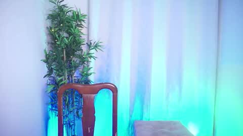 t0ny_wylie online show from January 5, 7:39 pm