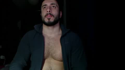 Snapshot of t_huracane chatting on December 19, 6:34 pm Huracane online show from December 19, 6:34 pm