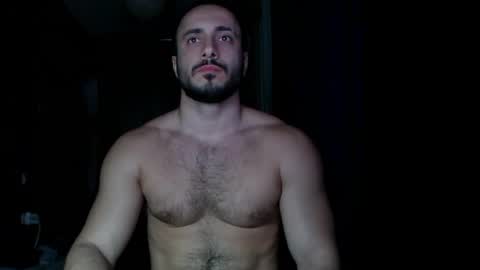 Snapshot of t_huracane chatting on December 13, 5:00 pm Huracane online show from December 13, 5:00 pm