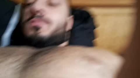 Snapshot of t_huracane chatting on January 25, 5:40 am Huracane online show from January 25, 5:40 am