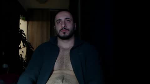 Snapshot of t_huracane chatting on January 8, 4:44 pm Huracane online show from January 8, 4:44 pm