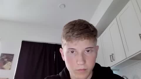 collegetwinkboi online show from January 17, 6:22 pm