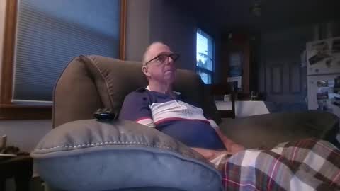 tacrunner66_ online show from January 31, 1:01 am