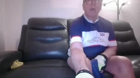 tacrunner66_ online show from February 18, 2:49 pm