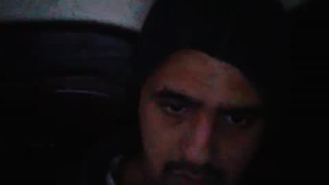 tahtouhafakroune12 online show from February 4, 4:50 pm