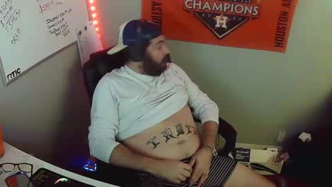 TaintNuzzler online show from February 13, 6:20 am