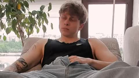 Colin online show from May 28, 2:37 pm