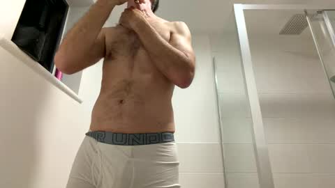 Tall Paul online show from April 22, 9:08 pm