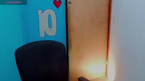 Andres online show from April 18, 6:48 am