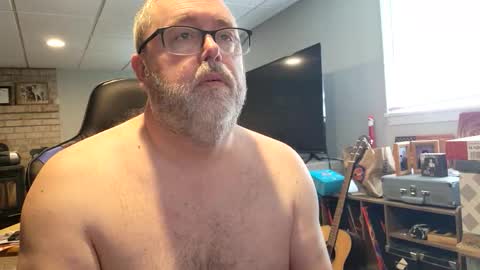 tank106 online show from May 3, 7:16 pm