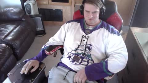 tarus333 online show from January 15, 10:01 pm