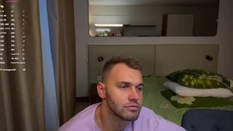 Snapshot of tasty_justin chatting on February 15, 5:30 am My shows 2100500 UTC3 online show from February 15, 5:30 am