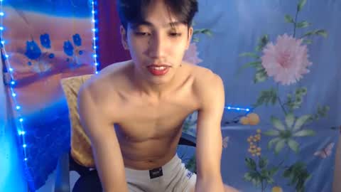 Snapshot of tastylicious_kim chatting on February 28, 12:09 pm Ask me online show from February 28, 12:09 pm
