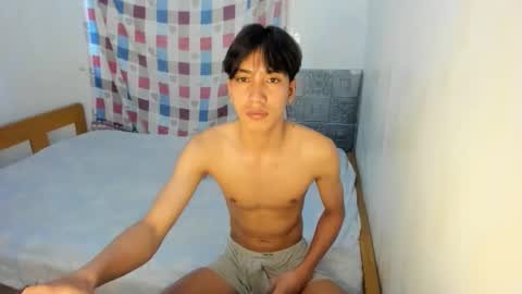 Snapshot of tastylicious_kim chatting on October 25, 1:29 am Ask me online show from October 25, 1:29 am