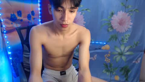Snapshot of tastylicious_kim chatting on March 3, 1:15 pm Ask me online show from March 3, 1:15 pm