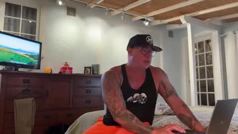 tattoosandabs online show from January 25, 4:02 am