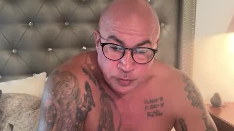 tattoosandabs online show from February 5, 3:31 pm