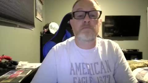 Snapshot of tattslovestattas1 chatting on October 27, 3:25 pm TattsLovesTattas online show from October 27, 3:25 pm