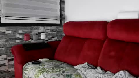 Tatuado20cm online show from December 14, 12:50 am