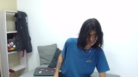 tayler online show from March 2, 12:25 pm