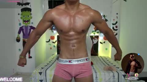 Penagos zz    online show from October 12, 9:09 pm