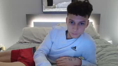 taylorcamz online show from September 12, 4:12 am