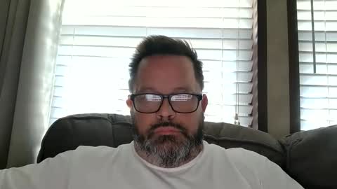 tdhawk87 online show from February 3, 8:14 pm