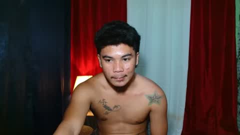 teahyun_yeongsu online show from November 22, 11:10 am