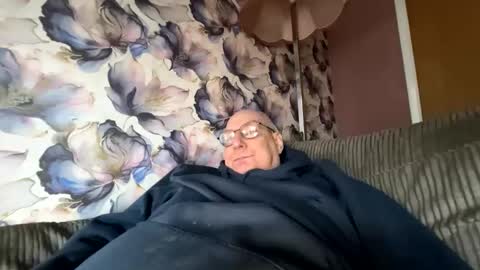 Mark online show from January 12, 3:16 pm