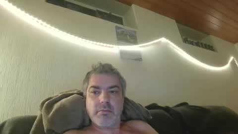 Snapshot of teeforyou chatting on October 24, 2:46 am Peter online show from October 24, 2:46 am