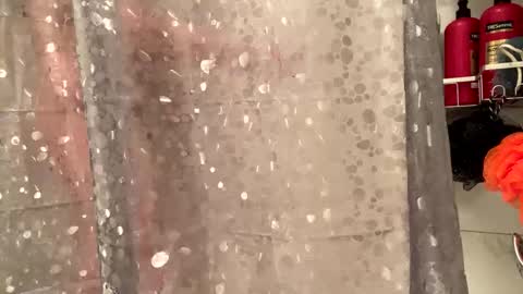 Twizzler online show from February 5, 3:13 am