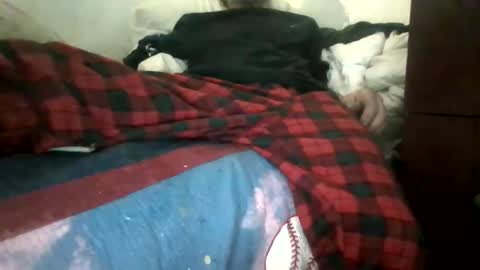 tellias online show from December 13, 9:04 am