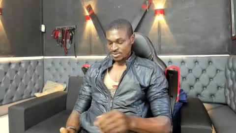 terranze_z online show from October 16, 8:06 pm