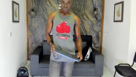 terranze_z online show from January 12, 7:21 pm