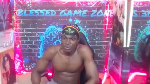 terry_zyzz online show from April 11, 11:03 am