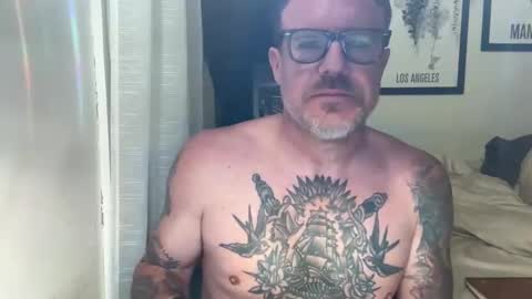 UrZaddy online show from November 24, 8:37 am