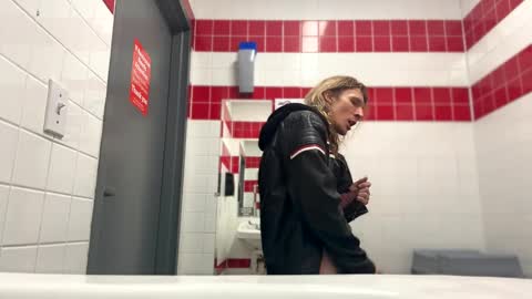 texascockstar online show from December 13, 12:50 pm