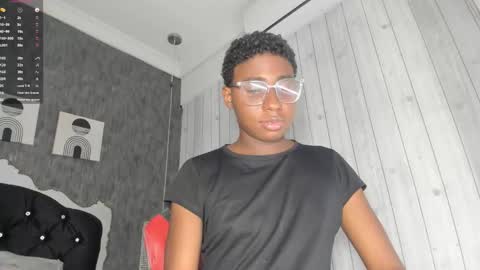 teylor_lovee online show from February 27, 11:26 pm